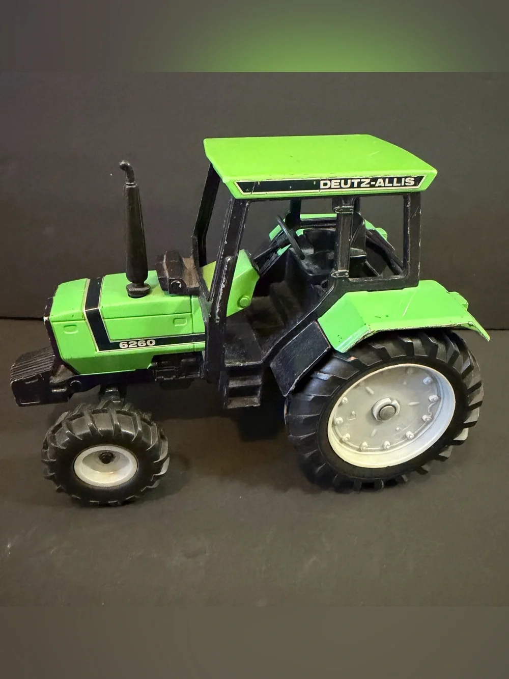 Vintage ERTL 1/16 Deutz-Allis 6260 Die-Cast Tractor Metal Toy Farm Collectible